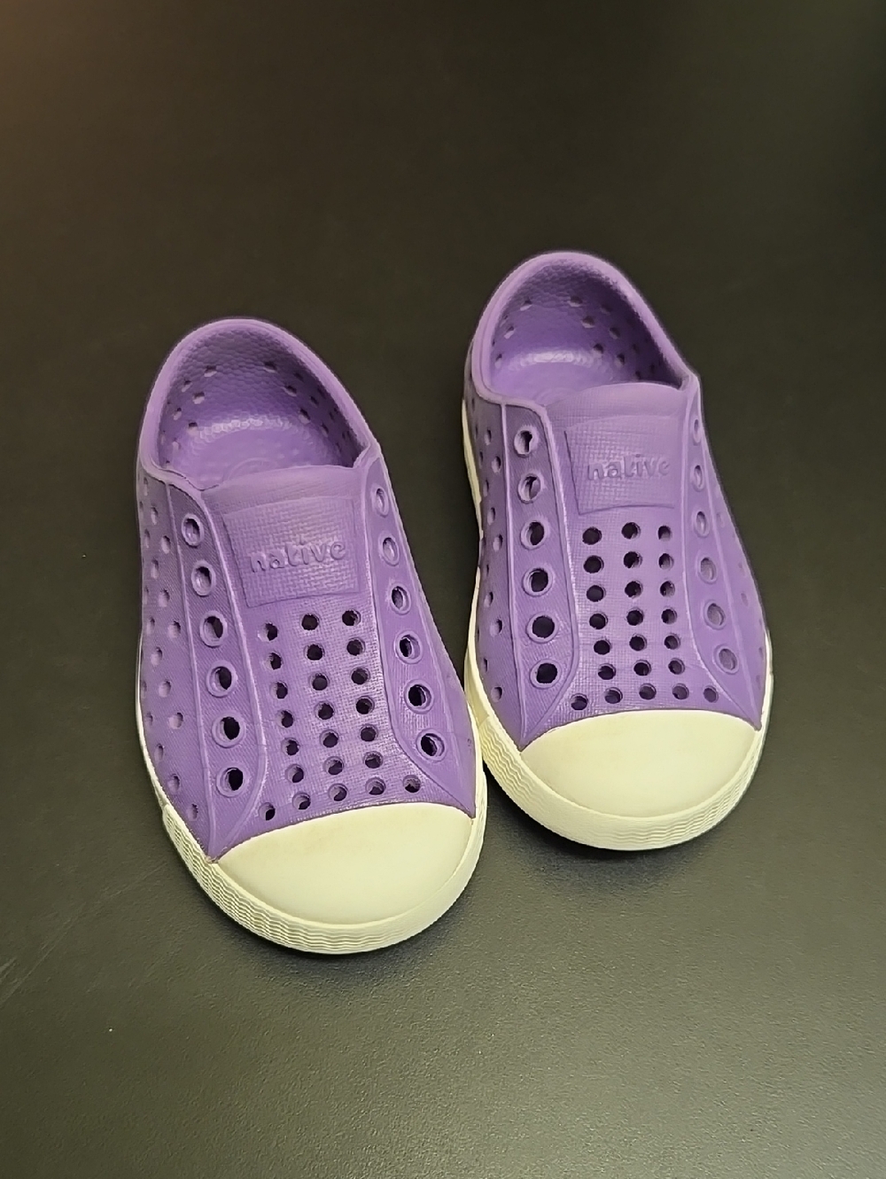 Native Shoes - Picture 4 of 4